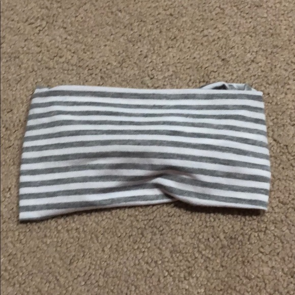 2 headbands - Picture 3 of 5